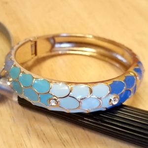 Vintage enamel and rhinestone hinged bracelet